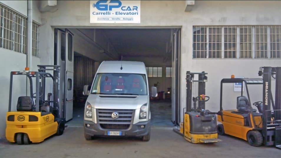Foto azienda GP-CAR Carrelli elevatori transpallet Vicenza